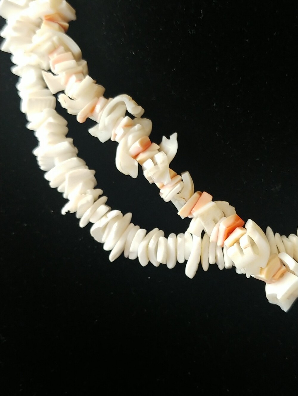 Puka Shell Necklaces - Picture 2 of 5